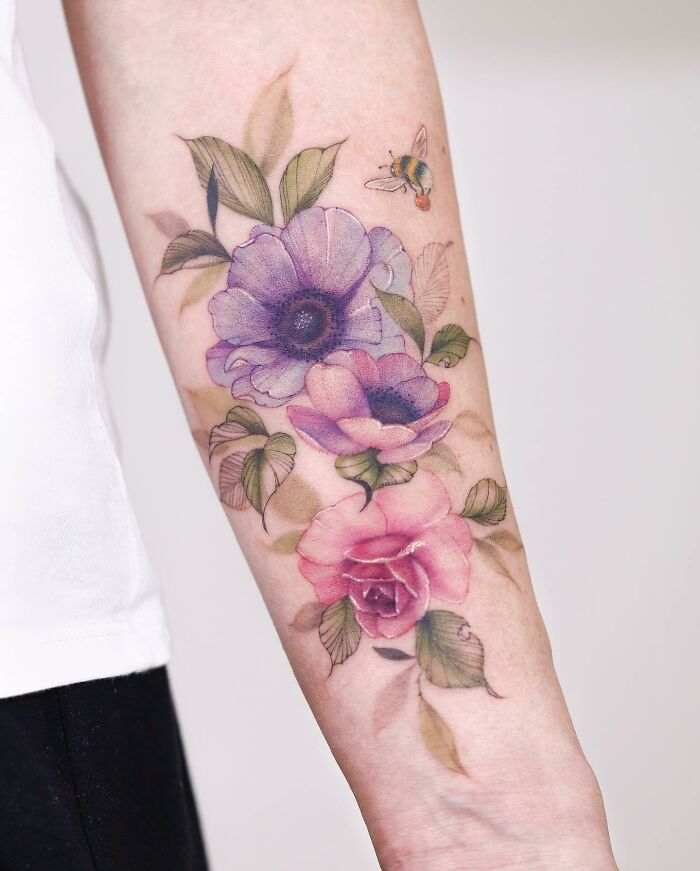 Transformative Elegance: Silo’s Exquisite Flower Tattoos And Expert Cover-UPS