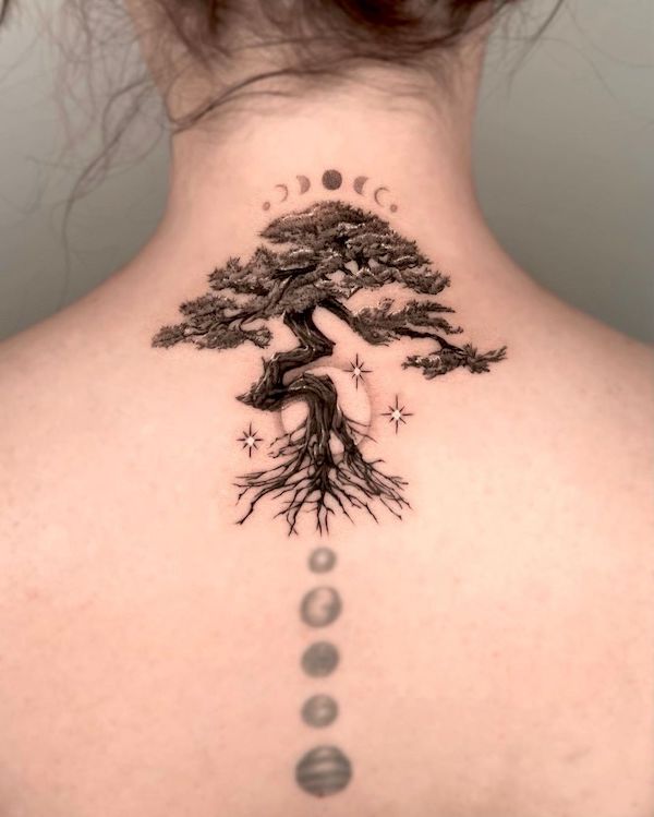 Majestic tree tattoo by @tattooer_its