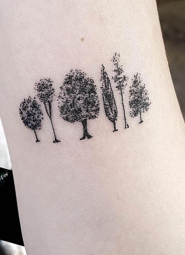 Small forest tattoo by @madhouseizmir