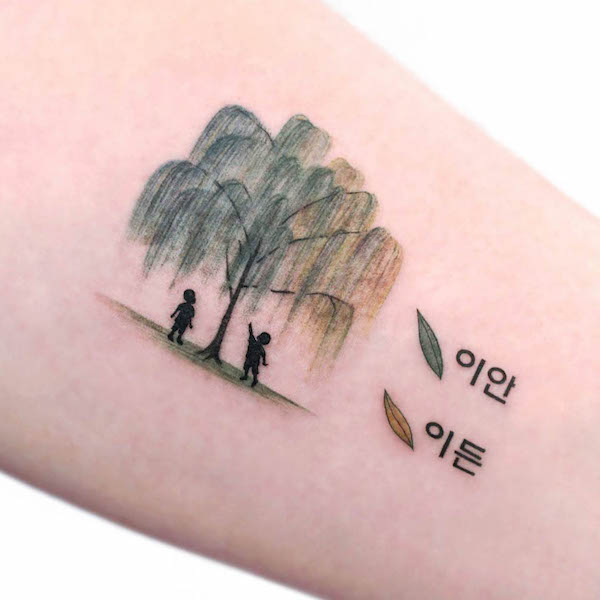 Colored willow tree tattoo by @tattooist_greem