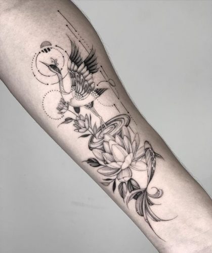 Explore 20 Stunning Lotus Tattoo Designs: Symbolism &#038; Artistic Inspiration