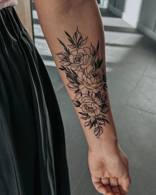 Gorgeous black and white arm tattoo with rose and floral design Idea