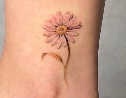 simple daisy tattoo design