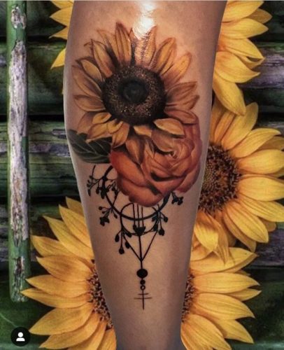 Explore 17 Enchanting Sunflower &#038; Rose Tattoo Ideas 2024 – Body Art Inspirations