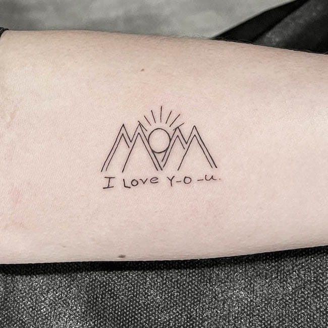 I love you mom tattoo by @mkltattoos