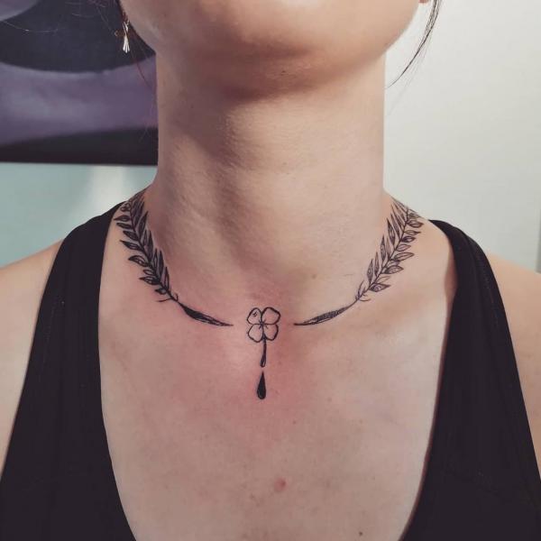 Shamrock necklace tattoo