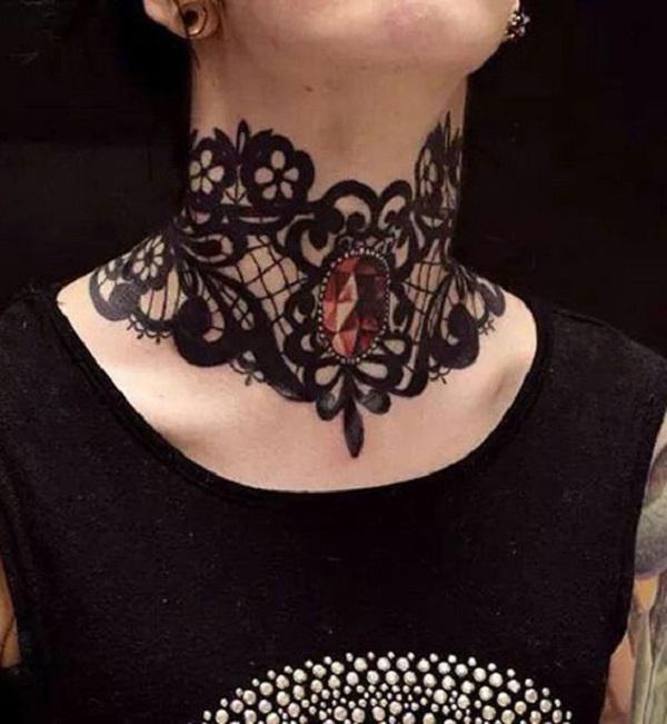 Victorian lace necklace tattoo with a diamond