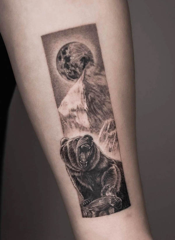 Bear and mountain tattoo by @koon.ink