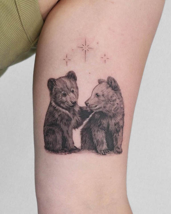 Adorable cub tattoo by @kyla_rose_tattoo