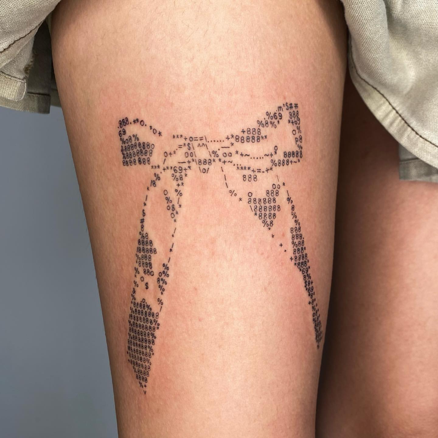 Thigh Tattoos for Women 22