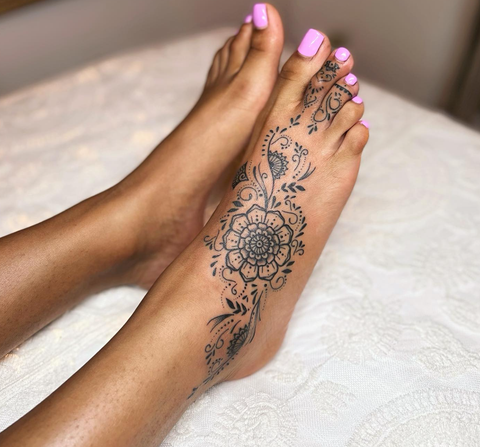 Foot Tattoo Ideas To Sweep You Off Your Feet – Stories & Ink®