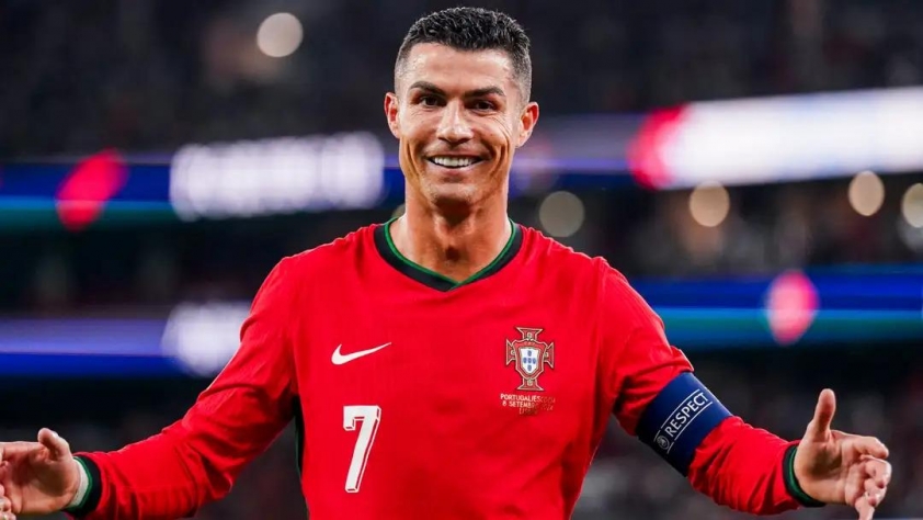 Cristiano-Ronaldo-Portugal-2024-_4_.jpg