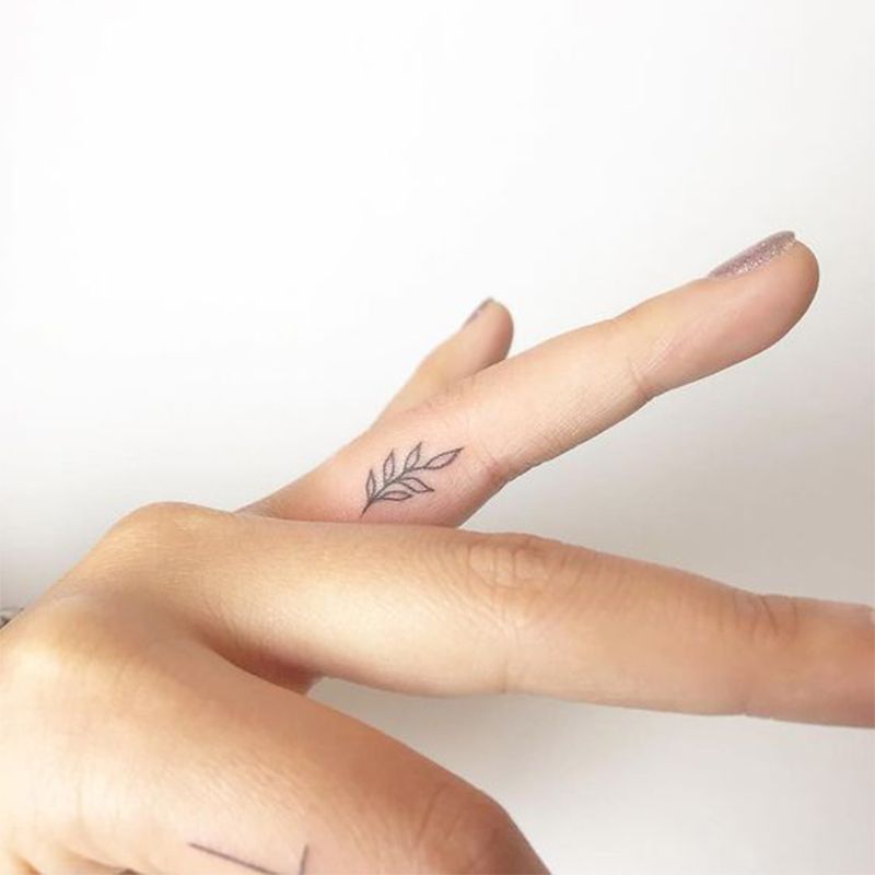 Initial Tattoo On Finger (10)