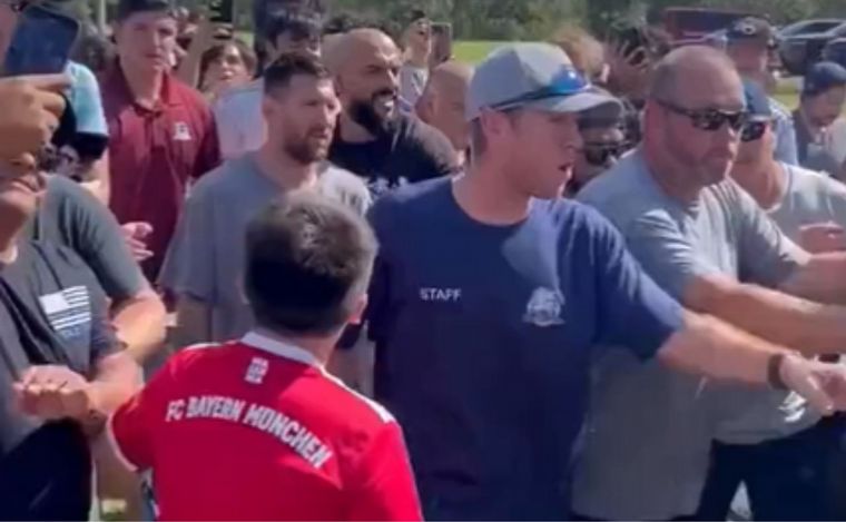 Messi fue a ver jugar a su hijo Thiago y generó un revuelo en Florida - Messimanía - Deportes - Cadena 3 Argentina