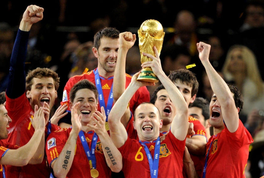 "" Zidane từ chối trao Quả bóng Vàng 2010 cho Messi 625960